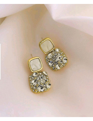 boucles d'oreille strass blanches