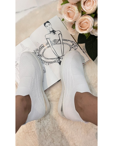 Baskets chaussettes blanches 77