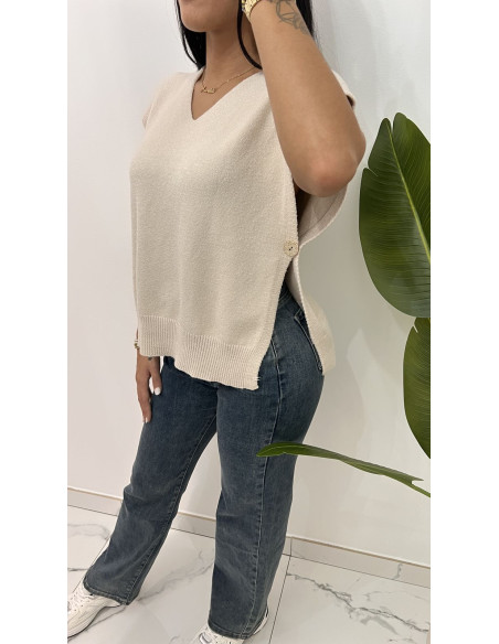 Pull doux col V en viscose côté ouvert