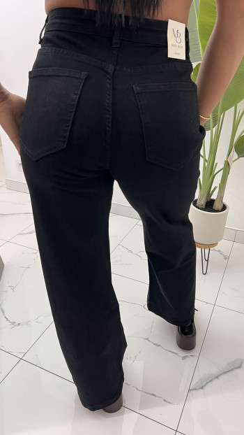 Jeans noir asymétrique 2