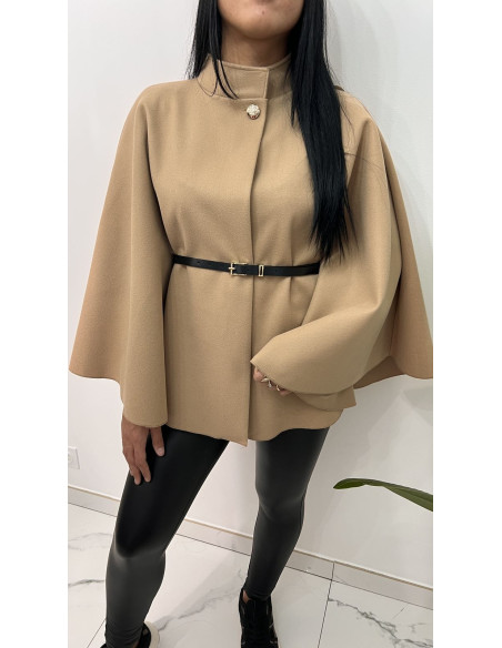 Cape poncho avec ceinture