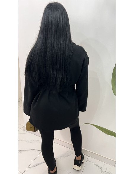 Manteau mi-long a nouer