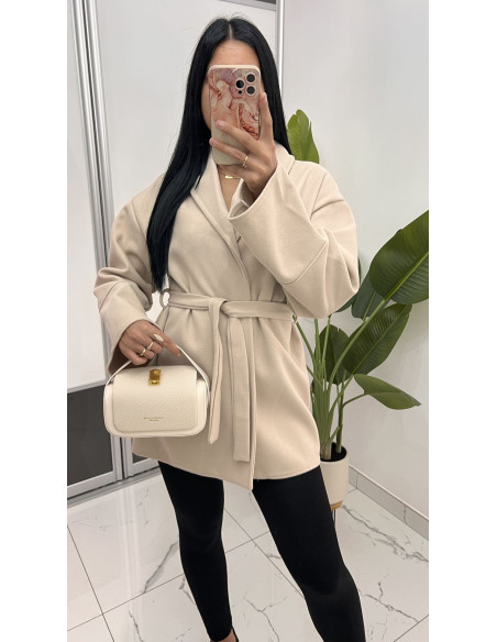 Manteau mi-long a nouer